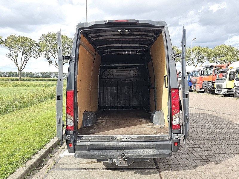 Leasing de Iveco Daily 35S14 L2H2 3.5T-Trekhaak ! Iveco Daily 35S14 L2H2 3.5T-Trekhaak !: foto 11 Leasing de Iveco Daily 35S14 L2H2 3.5T-Trekhaak ! Iveco Daily 35S14 L2H2 3.5T-Trekhaak !: foto 11
