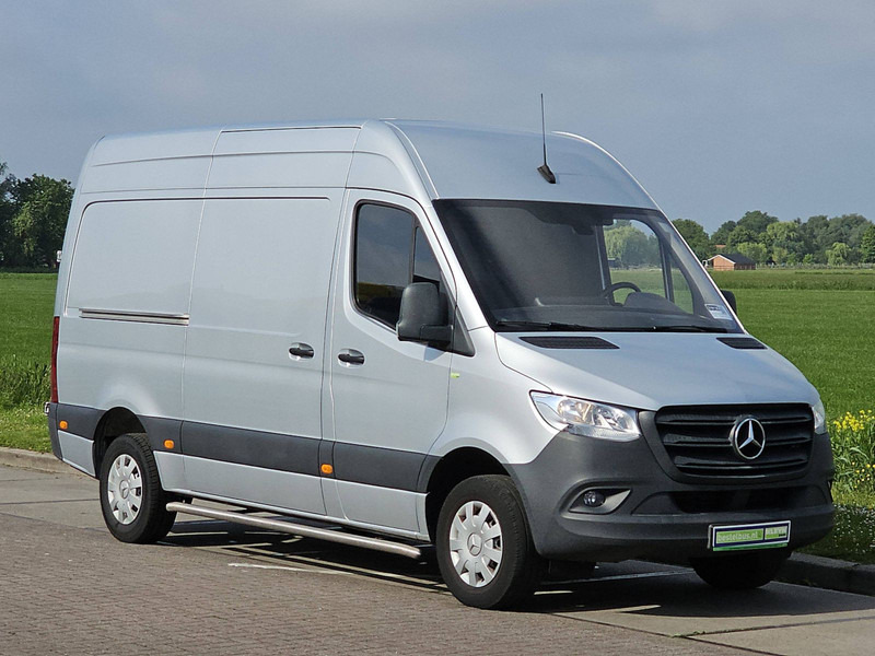 Mercedes-Benz Sprinter 316 L2H2 RWD Airco Euro6 - Furgón: foto 4 Mercedes-Benz Sprinter 316 L2H2 RWD Airco Euro6 - Furgón: foto 4