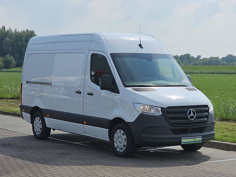 Mercedes-Benz Sprinter 317 L2H2 3.5t-Trekhaak! - Furgón: foto 4 Mercedes-Benz Sprinter 317 L2H2 3.5t-Trekhaak! - Furgón: foto 4