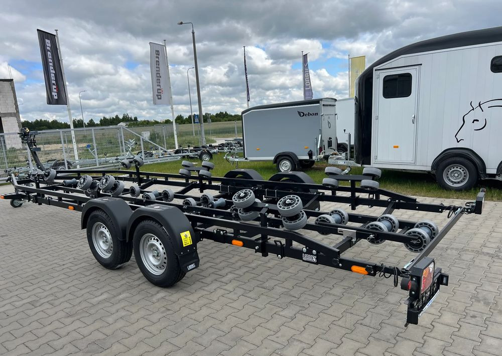 Lorries Lorries PP35-8825 do jachtu łodzi 860 cm 3,5T - Remolque para barco: foto 1 Lorries Lorries PP35-8825 do jachtu łodzi 860 cm 3,5T - Remolque para barco: foto 1