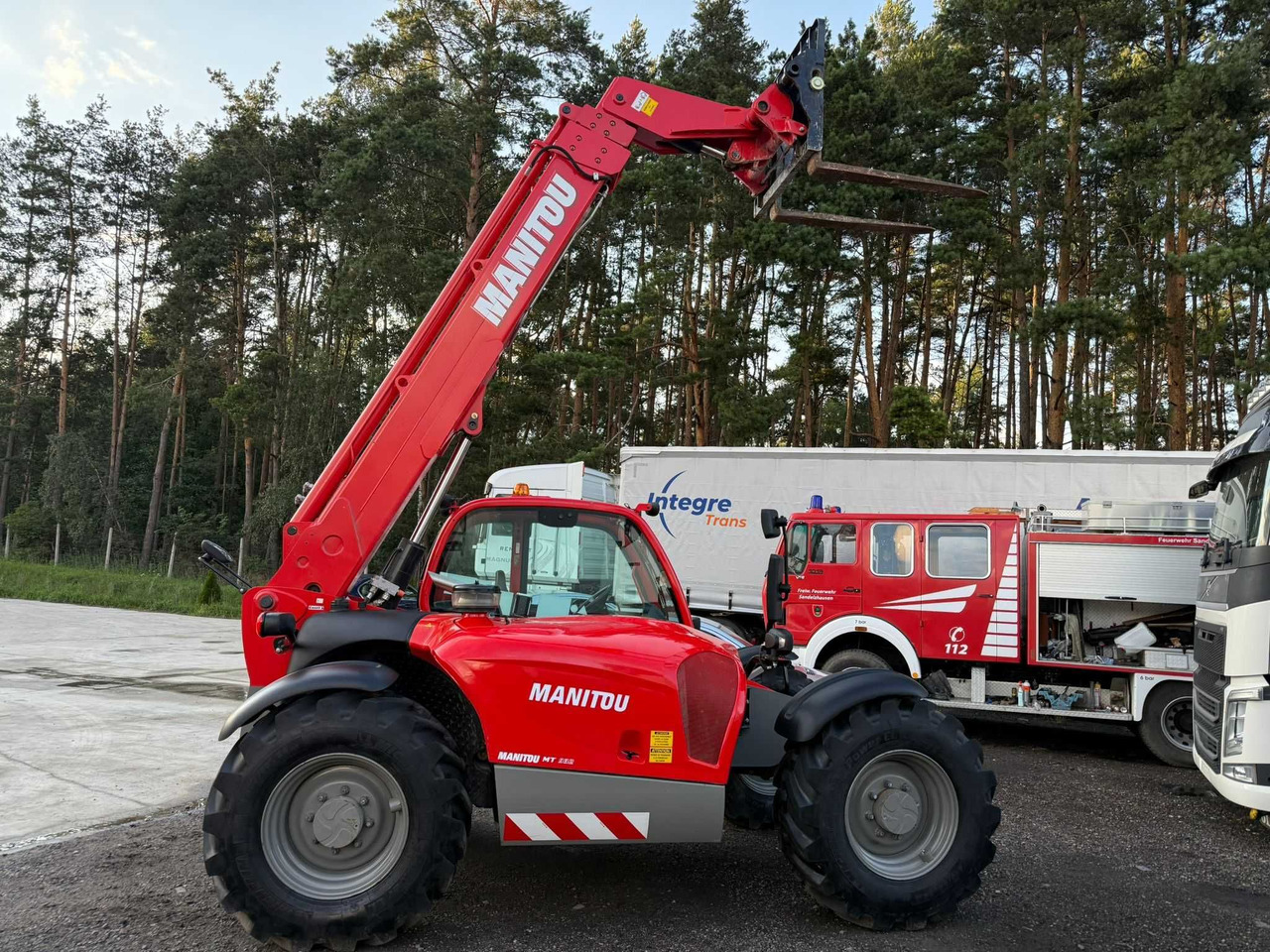 Ładowarka teleskopowa Manitou MT 932 , 2016 r , 270 mtg !!! z Francji. - Manipulador telescópico: foto 2 Ładowarka teleskopowa Manitou MT 932 , 2016 r , 270 mtg !!! z Francji. - Manipulador telescópico: foto 2