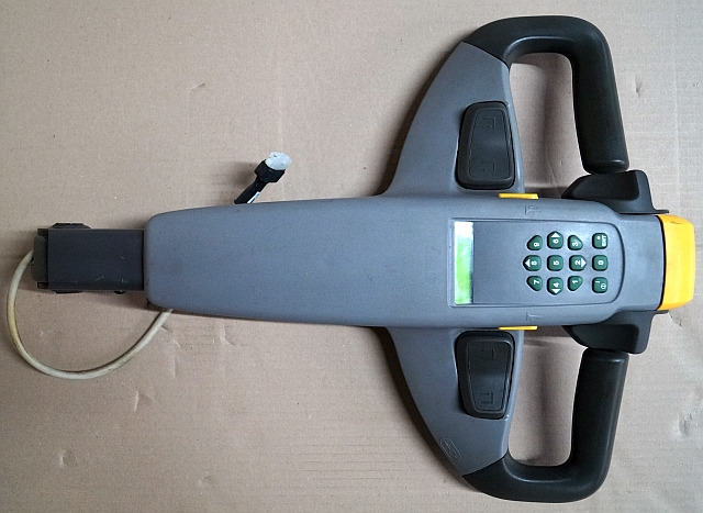 Atlet 078959 | Tiller Head ref 118497/B from Atlet PLP200N year 2008 - Sistema eléctrico para Equipo de manutención: foto 1 Atlet 078959 | Tiller Head ref 118497/B from Atlet PLP200N year 2008 - Sistema eléctrico para Equipo de manutención: foto 1