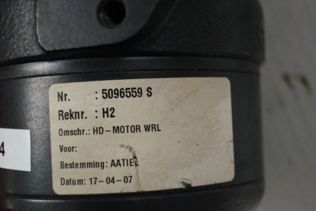 Jungheinrich 26906940 | Stuur motor Steering motor WRL reachtruck till year 2003 - Motor hidráulico para Equipo de manutención: foto 3 Jungheinrich 26906940 | Stuur motor Steering motor WRL reachtruck till year 2003 - Motor hidráulico para Equipo de manutención: foto 3