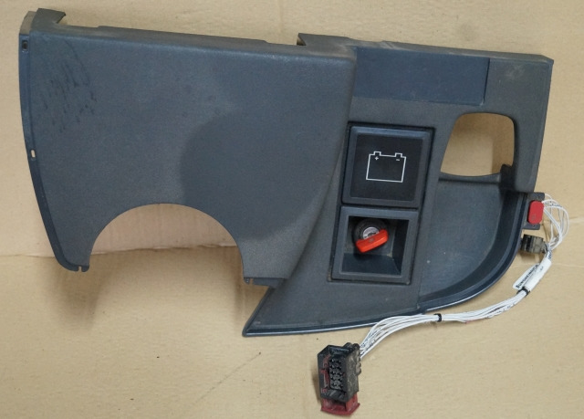 Jungheinrich 51212750 | Dashboard including ignition switch and LED battery indi - Salpicadero para Equipo de manutención: foto 1 Jungheinrich 51212750 | Dashboard including ignition switch and LED battery indi - Salpicadero para Equipo de manutención: foto 1