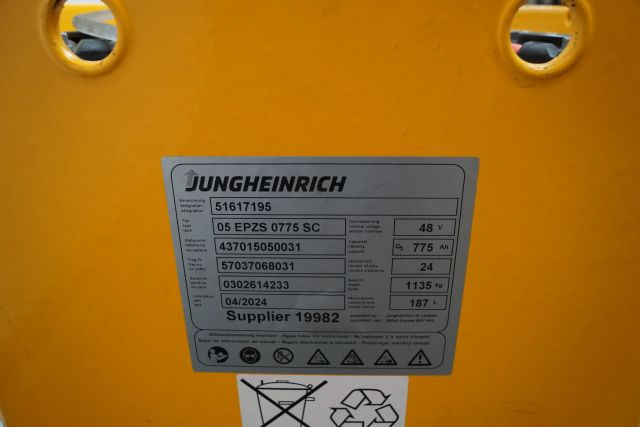 Jungheinrich unknown | Battery 48V775Ah 05-EPZS775SC Year 2024 weight 1135 kg sn - Acumulador para Equipo de manutención: foto 4 Jungheinrich unknown | Battery 48V775Ah 05-EPZS775SC Year 2024 weight 1135 kg sn - Acumulador para Equipo de manutención: foto 4