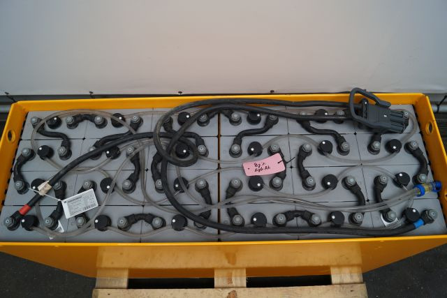 Jungheinrich unknown | Battery 48V775Ah 05-EPZS775SC Year 2024 weight 1135 kg sn - Acumulador para Equipo de manutención: foto 3 Jungheinrich unknown | Battery 48V775Ah 05-EPZS775SC Year 2024 weight 1135 kg sn - Acumulador para Equipo de manutención: foto 3