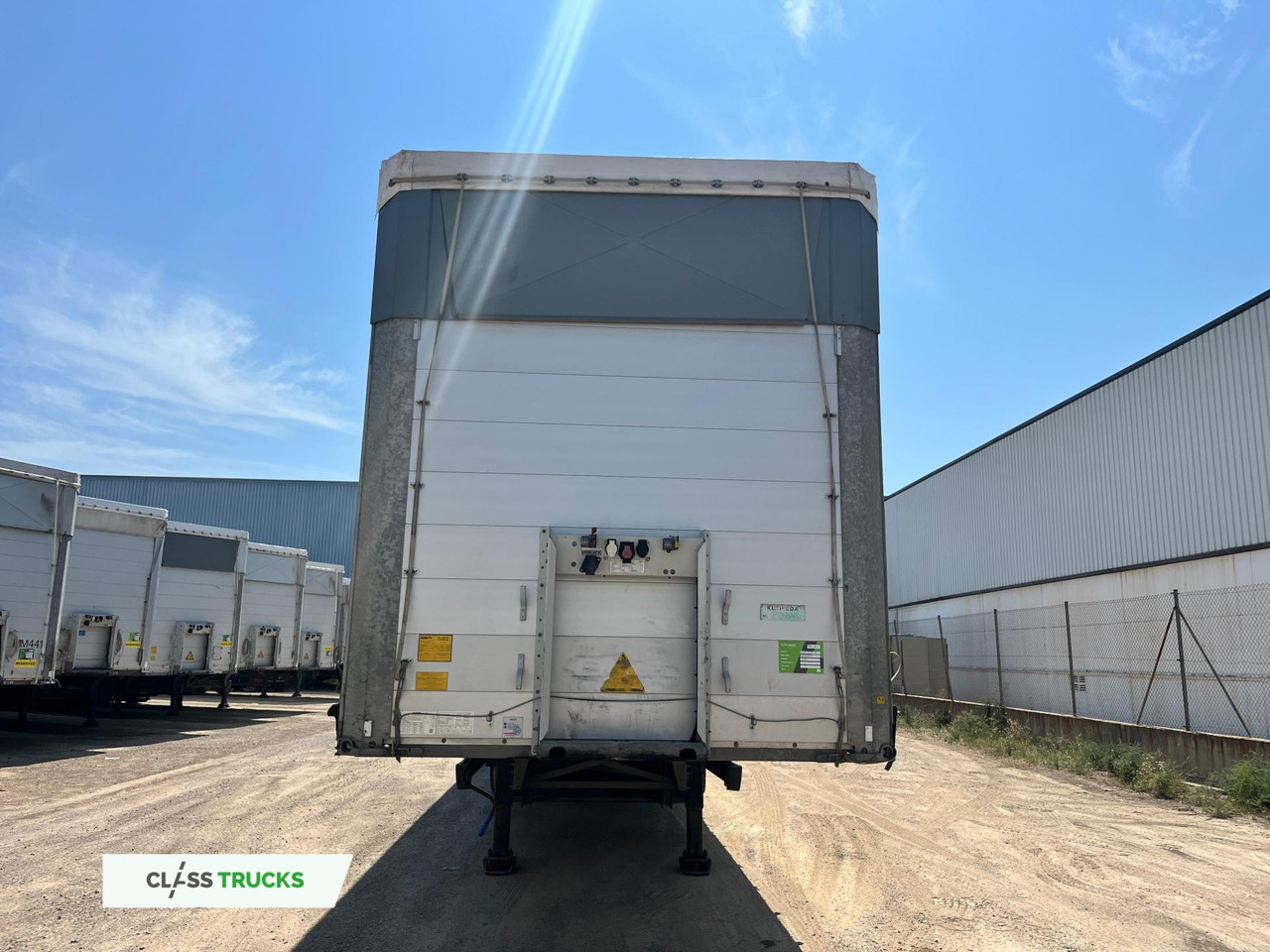 Schmitz Cargobull SCS24/L Varios - Semirremolque lona: foto 4 Schmitz Cargobull SCS24/L Varios - Semirremolque lona: foto 4