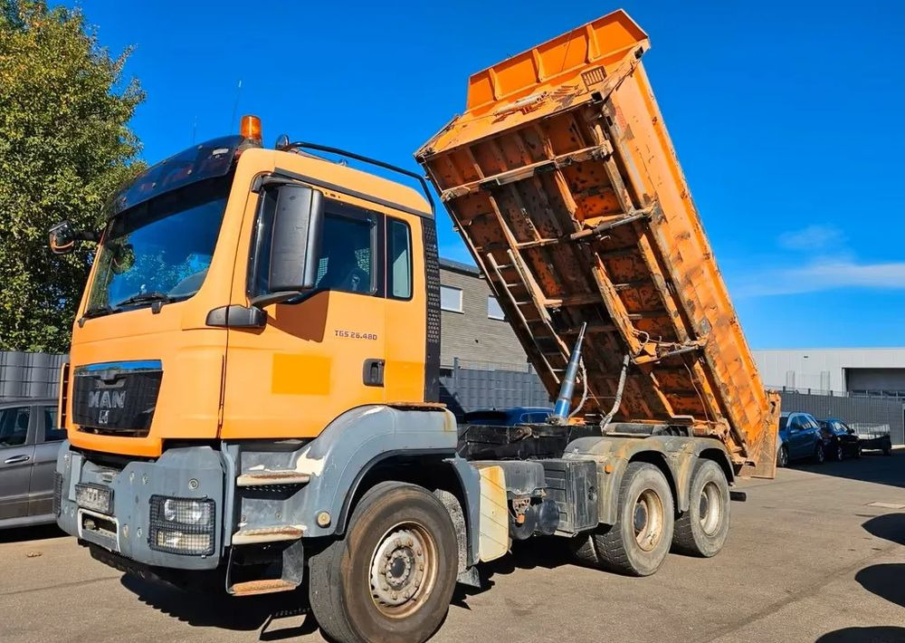 MAN TGS 26.480 6x4 WYWROTKA 3-STRONNA | AUTOMAT | EURO 5 | PRZEBIEG 310 000km! - Camión volquete: foto 3 MAN TGS 26.480 6x4 WYWROTKA 3-STRONNA | AUTOMAT | EURO 5 | PRZEBIEG 310 000km! - Camión volquete: foto 3