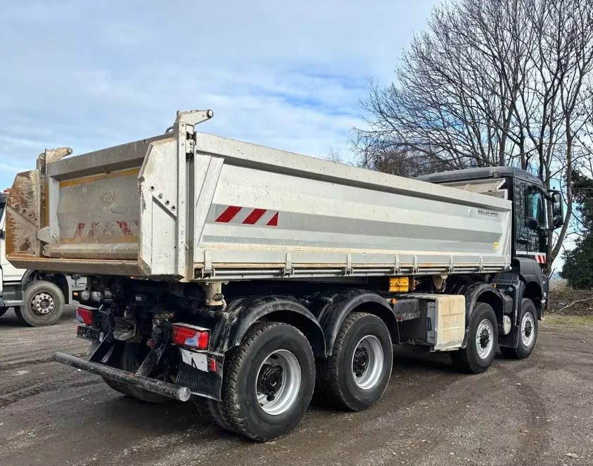 MAN TGS 35.460 / 8x6 – Meiller Trójstronna wywrotka / Euro 6c / Kamera / - Camión volquete: foto 4 MAN TGS 35.460 / 8x6 – Meiller Trójstronna wywrotka / Euro 6c / Kamera / - Camión volquete: foto 4