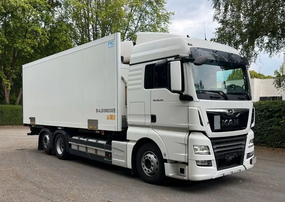 MAN TGX 26.470 – Chłodnia z agregatem Thermo King / Retarder / Navi / Euro 6 /6x2 - Camión frigorífico: foto 2 MAN TGX 26.470 – Chłodnia z agregatem Thermo King / Retarder / Navi / Euro 6 /6x2 - Camión frigorífico: foto 2
