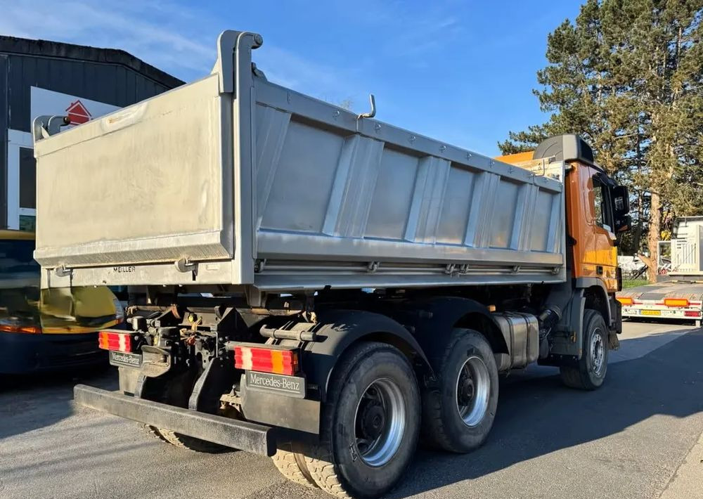 Mercedes-Benz Actros 3346 Kipper 6x4 | 3-stronny wywrot | 455 KM | Automat | Euro 4| Bordmatik|Retarder - Camión volquete: foto 4 Mercedes-Benz Actros 3346 Kipper 6x4 | 3-stronny wywrot | 455 KM | Automat | Euro 4| Bordmatik|Retarder - Camión volquete: foto 4