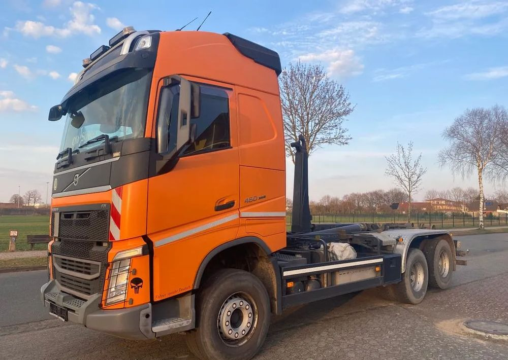 Volvo FH 460/6X4/OŚ PODNOSZONA Z NAPĘDEM/HAKOWIEC MEILLER/EURO6 - Camión multibasculante: foto 1 Volvo FH 460/6X4/OŚ PODNOSZONA Z NAPĘDEM/HAKOWIEC MEILLER/EURO6 - Camión multibasculante: foto 1