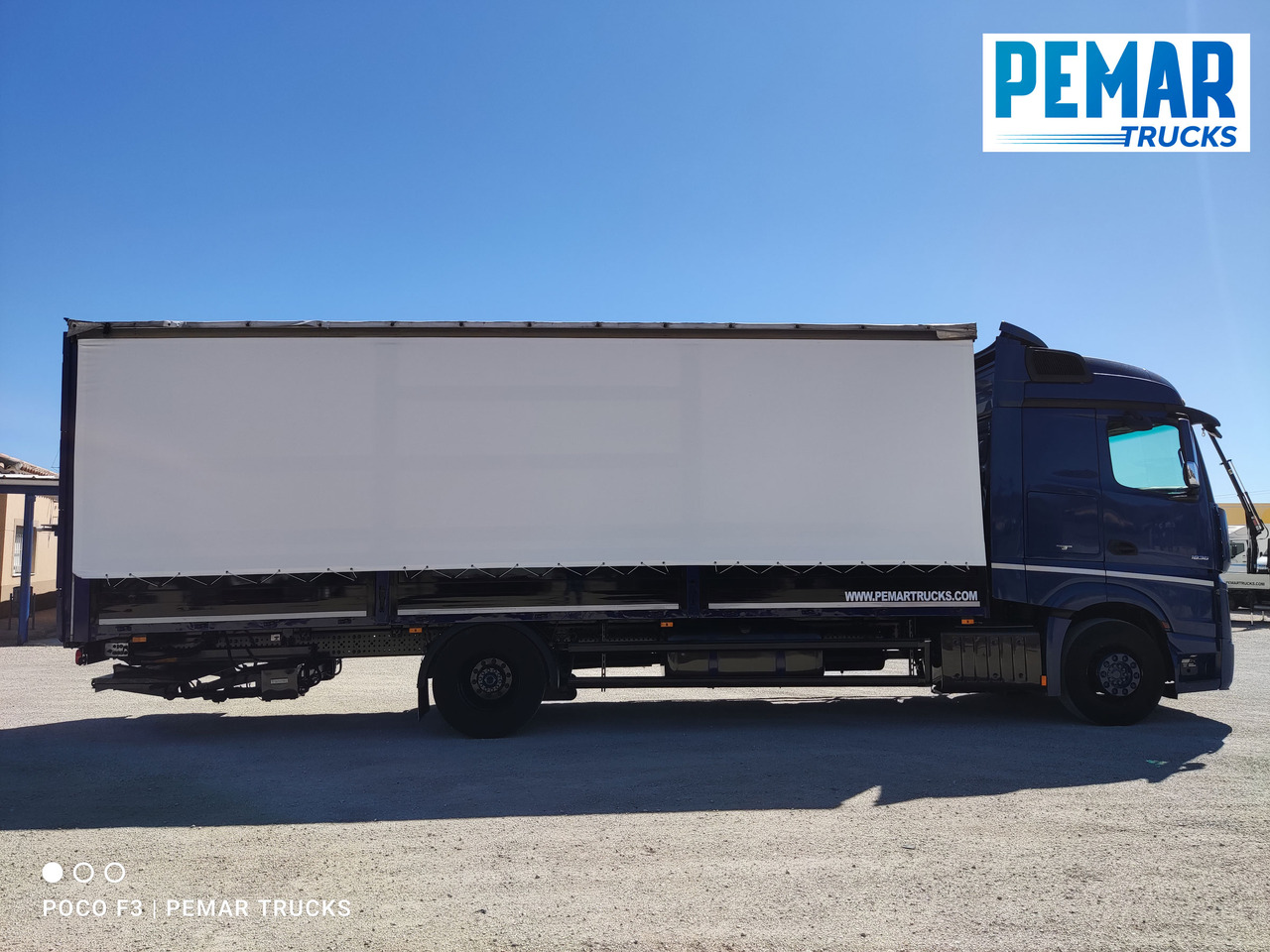 MERCEDES-BENZ ACTROS 1836 SEMITAUTLINER 18T - Camión lona: foto 4 MERCEDES-BENZ ACTROS 1836 SEMITAUTLINER 18T - Camión lona: foto 4