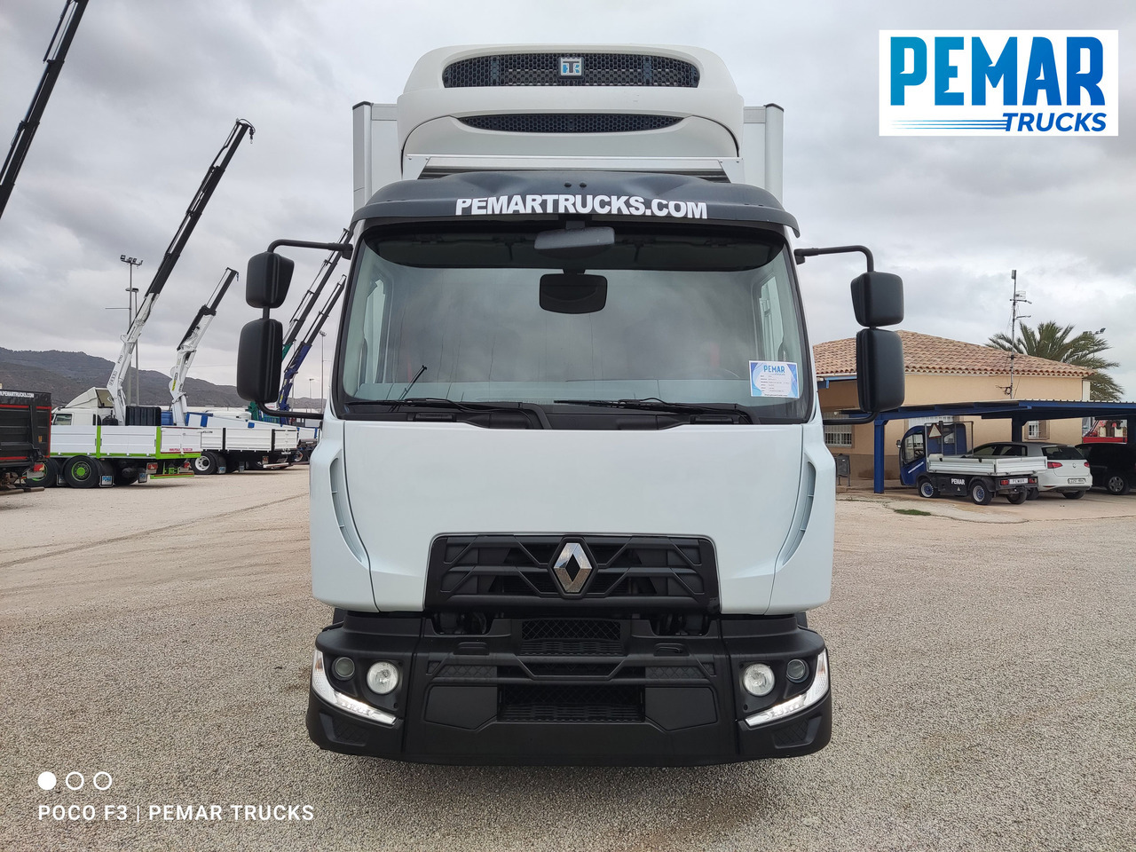 RENAULT MIDLUM D16 240 EURO 6 - Camión frigorífico: foto 2 RENAULT MIDLUM D16 240 EURO 6 - Camión frigorífico: foto 2