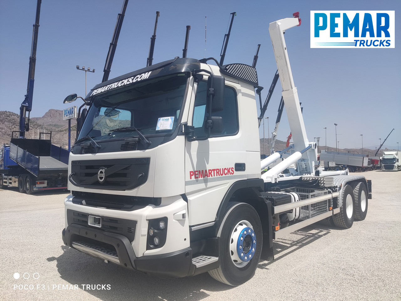 VOLVO FMX 410 6X4 MULTILIFT 21T EURO 5 - Camión portacontenedore/ Intercambiable: foto 1 VOLVO FMX 410 6X4 MULTILIFT 21T EURO 5 - Camión portacontenedore/ Intercambiable: foto 1