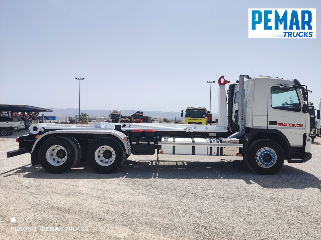 VOLVO FMX 410 6X4 MULTILIFT 21T EURO 5 - Camión portacontenedore/ Intercambiable: foto 5 VOLVO FMX 410 6X4 MULTILIFT 21T EURO 5 - Camión portacontenedore/ Intercambiable: foto 5