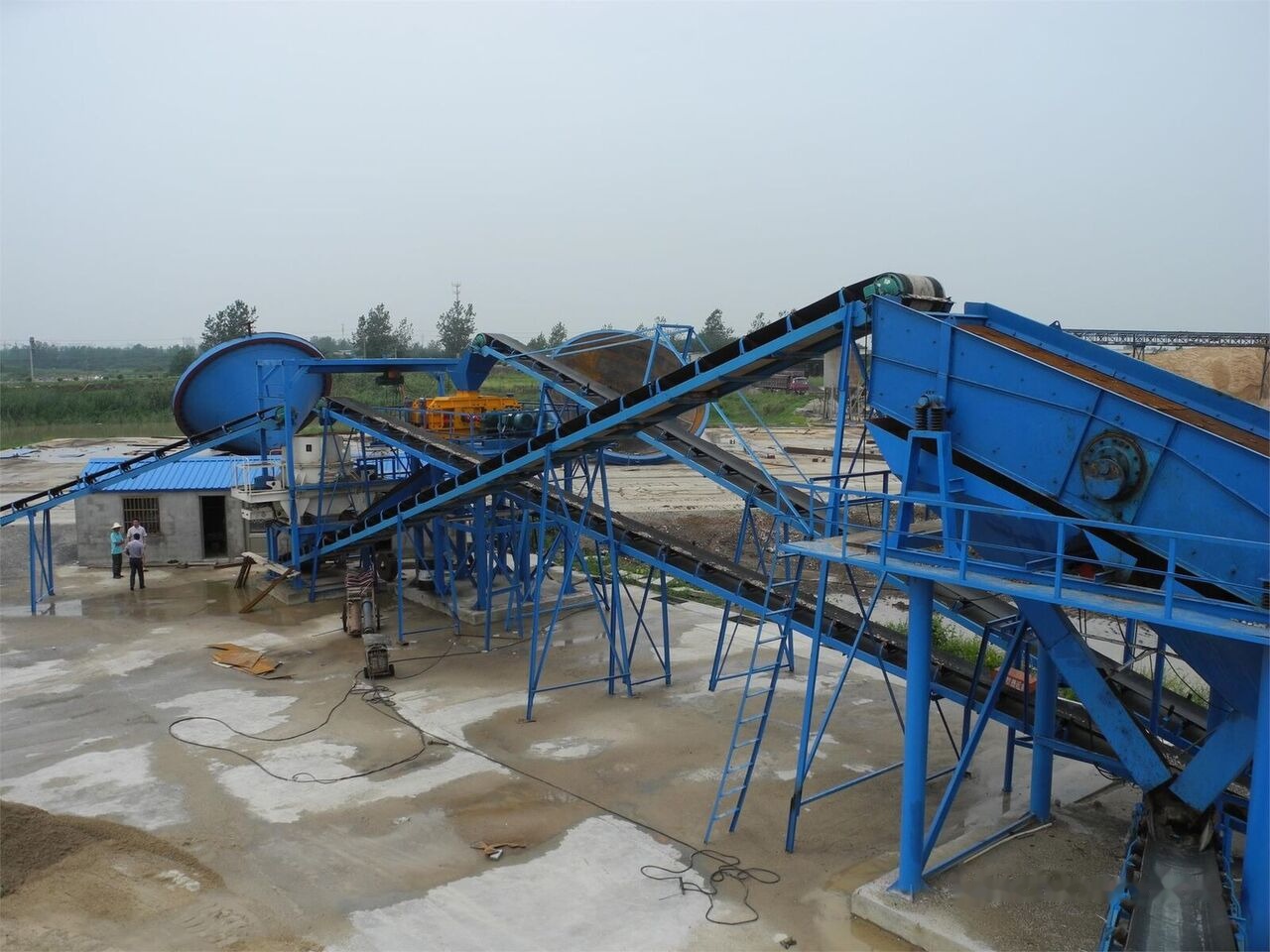 Kinglink 2YK1854 Wet material screen | Pantalla vibratoria | Écran vibran - Cribadora: foto 2 Kinglink 2YK1854 Wet material screen | Pantalla vibratoria | Écran vibran - Cribadora: foto 2