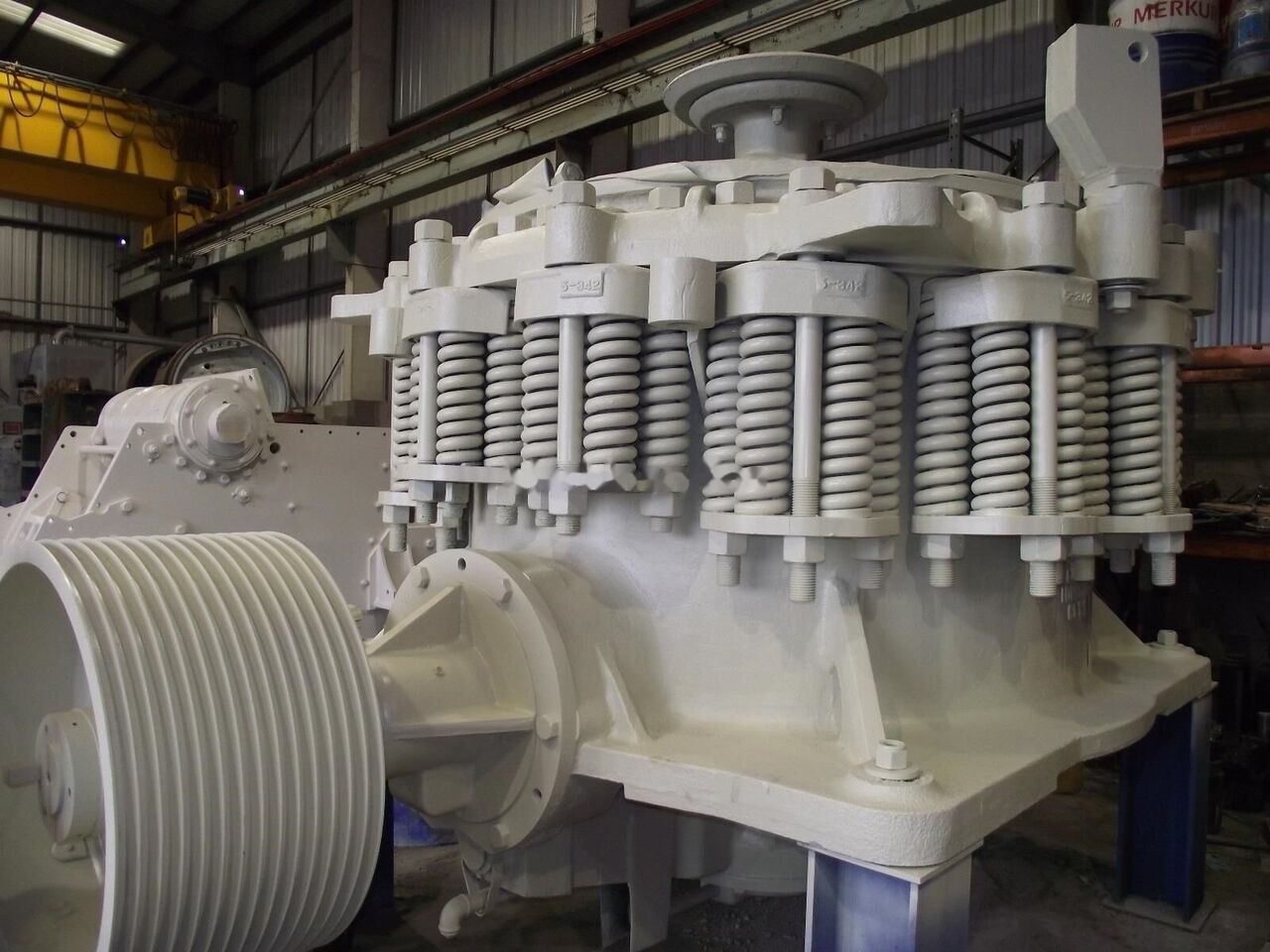 Kinglink SYMONS 4.25 FT Cone Crusher - Trituradora de cono: foto 1 Kinglink SYMONS 4.25 FT Cone Crusher - Trituradora de cono: foto 1