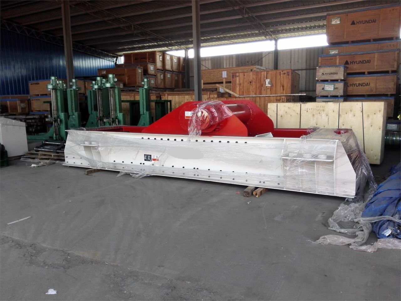 Kinglink ZSW600X130 OEM manufacturing Gator type Vibrating Grizzly Feeder - Cribadora: foto 2 Kinglink ZSW600X130 OEM manufacturing Gator type Vibrating Grizzly Feeder - Cribadora: foto 2