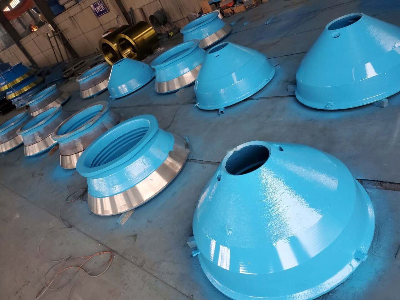 Bowl liner, Mantle, Concave For Metso CONE CRUSHER - Recambio para Trituradora de mandíbula: foto 3 Bowl liner, Mantle, Concave For Metso CONE CRUSHER - Recambio para Trituradora de mandíbula: foto 3