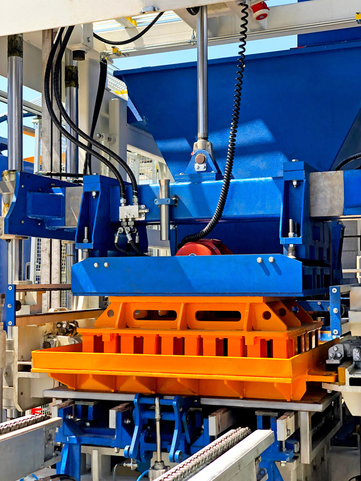 Máquina bloquera ELKON Elkoblock-25 Block Making Machine: foto 5