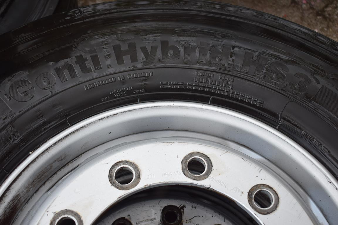 CONTINENTAL 315 / 80 R 22,5 FRONT - DOT 44/16 - Neumático para Camión: foto 4 CONTINENTAL 315 / 80 R 22,5 FRONT - DOT 44/16 - Neumático para Camión: foto 4