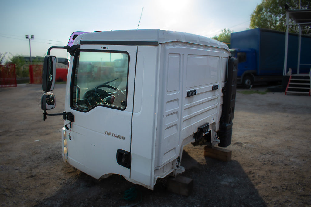 MAN TGL 8.220 - Cabina para Camión: foto 4 MAN TGL 8.220 - Cabina para Camión: foto 4