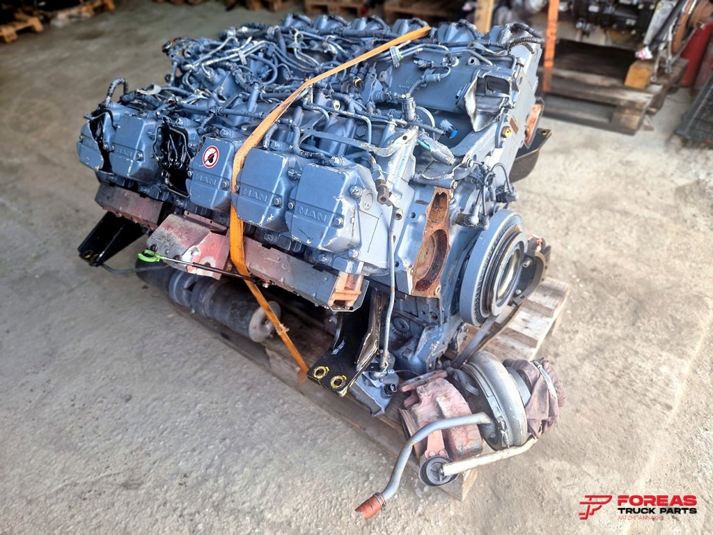 MAN V12 MARINE ENGINE EURO 3 - Motor: foto 3 MAN V12 MARINE ENGINE EURO 3 - Motor: foto 3