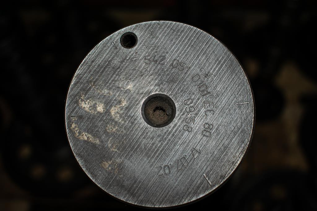 MERCEDES-BENZ ΟΜ 542 - 8 CYLINDER - Árbol de levas para Camión: foto 3 MERCEDES-BENZ ΟΜ 542 - 8 CYLINDER - Árbol de levas para Camión: foto 3