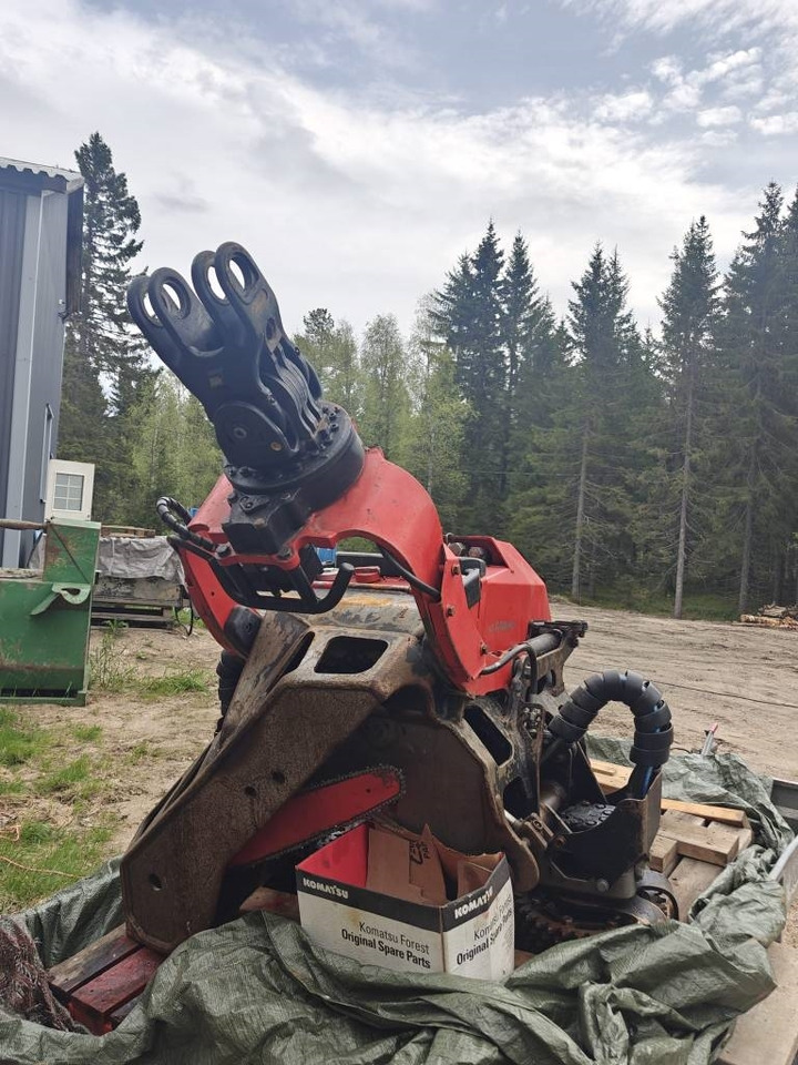 Komatsu C 93 - Cabezal talador: foto 2 Komatsu C 93 - Cabezal talador: foto 2