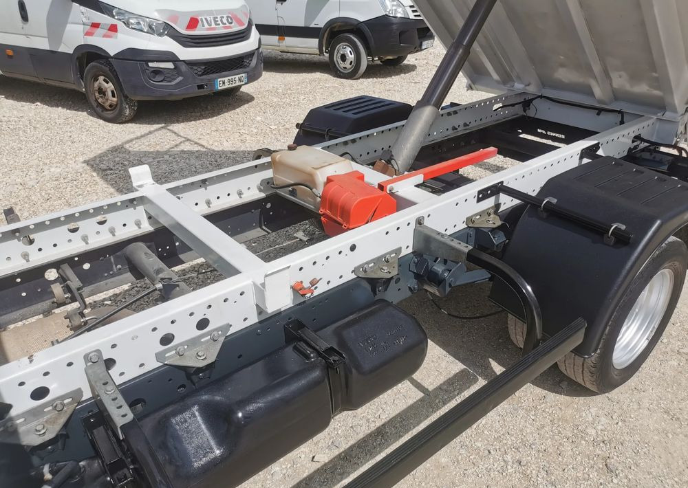 Furgoneta basculante Iveco Daily 35C11 Kiper wywrotka Hak Bliźniak sprowadzony 35C12: foto 8