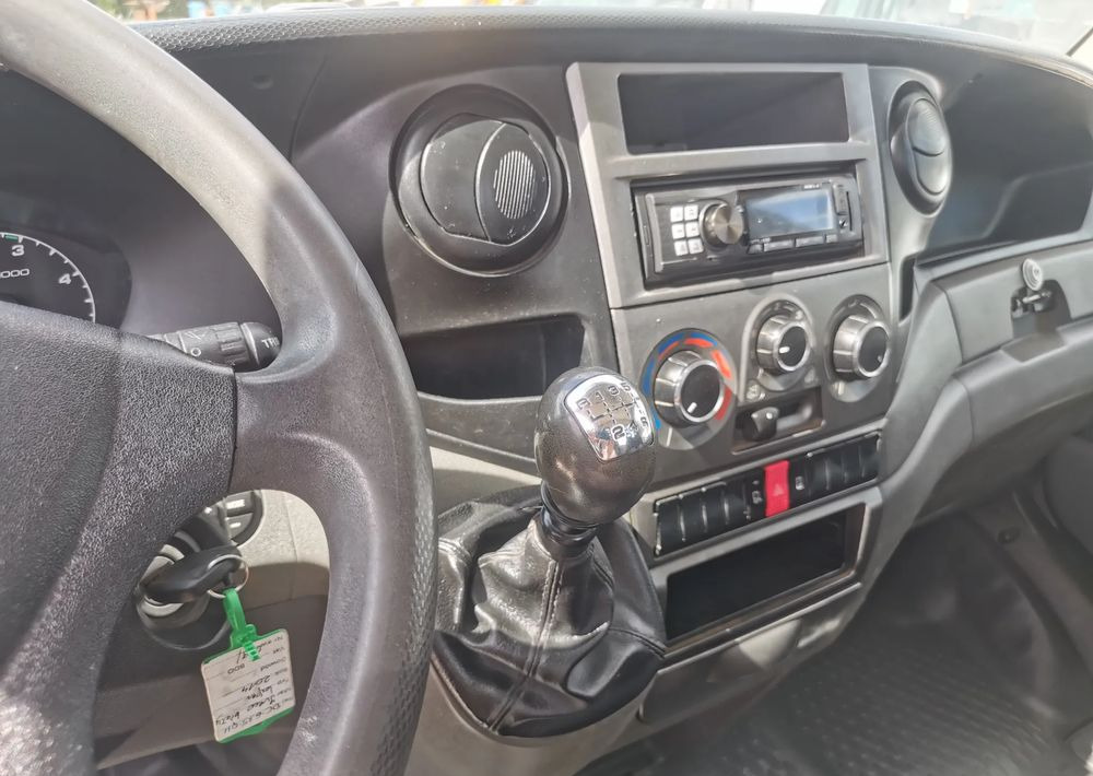 Furgoneta basculante Iveco Daily 35C11 Kiper wywrotka Hak Bliźniak sprowadzony 35C12: foto 10