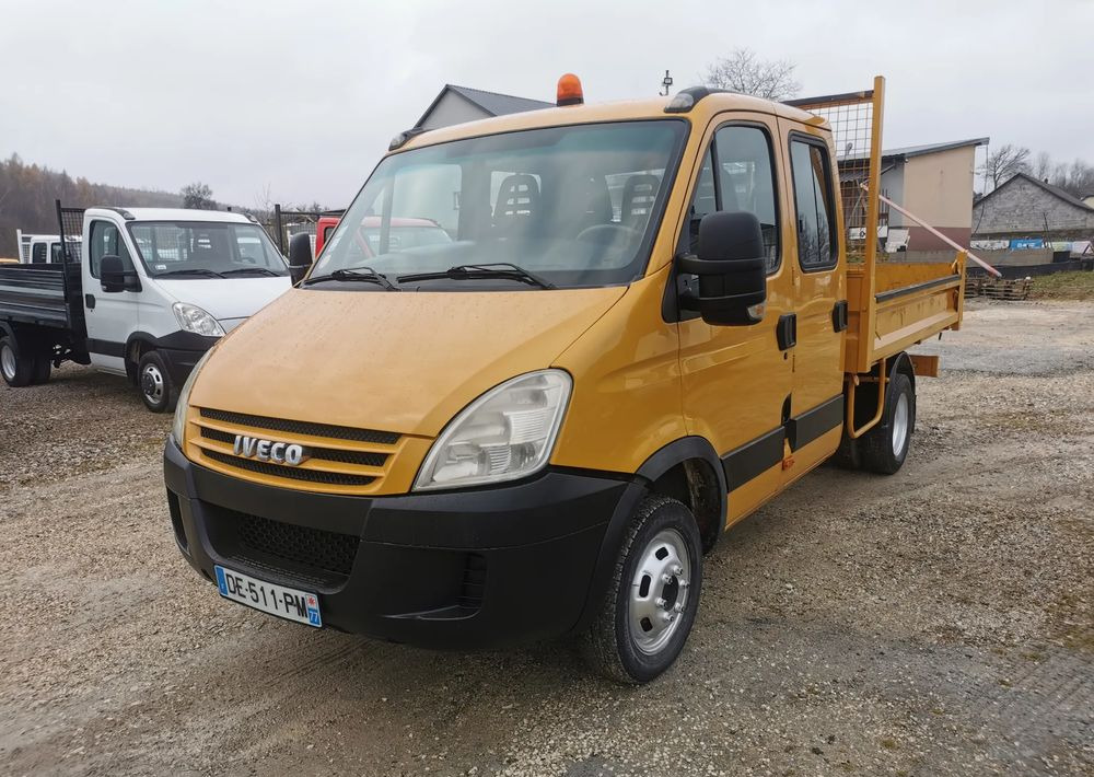 Leasing de Iveco Daily 35C12 Brygadówka wywrotka Dubel hak kiper doka 35C13 Iveco Daily 35C12 Brygadówka wywrotka Dubel hak kiper doka 35C13: foto 12 Leasing de Iveco Daily 35C12 Brygadówka wywrotka Dubel hak kiper doka 35C13 Iveco Daily 35C12 Brygadówka wywrotka Dubel hak kiper doka 35C13: foto 12