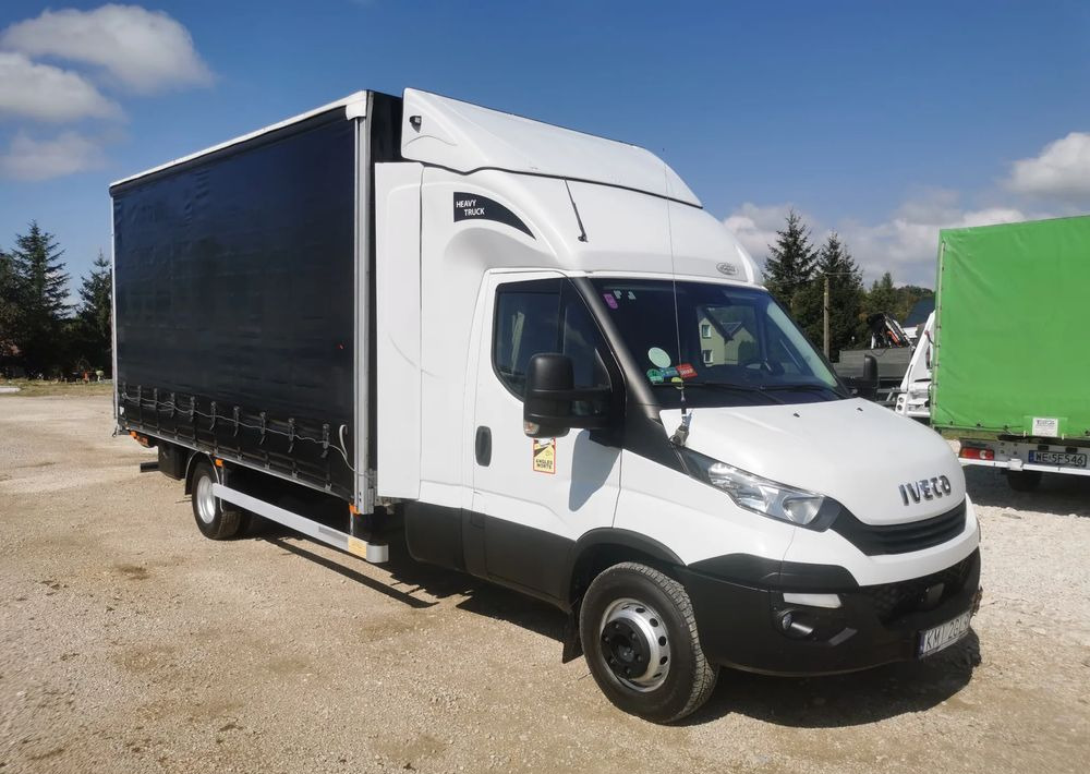 Iveco Daily 70C18 firana Winda 1.000kg Dhollandia wejkama 12pal - Camión lona: foto 1 Iveco Daily 70C18 firana Winda 1.000kg Dhollandia wejkama 12pal - Camión lona: foto 1