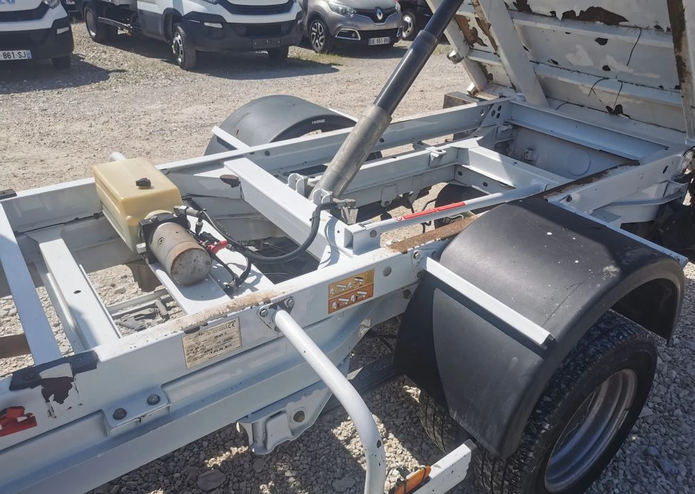 Leasing de Mercedes-Benz Sprinter 514 kiper Wywrotka blizniak 2.2CDI - 140KM skrzynka sprowadzony Mercedes-Benz Sprinter 514 kiper Wywrotka blizniak 2.2CDI - 140KM skrzynka sprowadzony: foto 8 Leasing de Mercedes-Benz Sprinter 514 kiper Wywrotka blizniak 2.2CDI - 140KM skrzynka sprowadzony Mercedes-Benz Sprinter 514 kiper Wywrotka blizniak 2.2CDI - 140KM skrzynka sprowadzony: foto 8