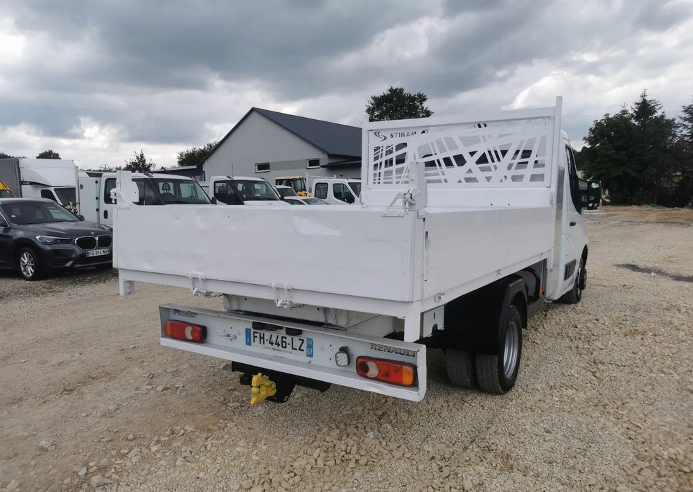 Leasing de  Renault Master Kiper wywrotka 2.3-145KM Hak Bliźniak klimatyzacja Kamera cofania Renault Master Kiper wywrotka 2.3-145KM Hak Bliźniak klimatyzacja Kamera cofania: foto 17