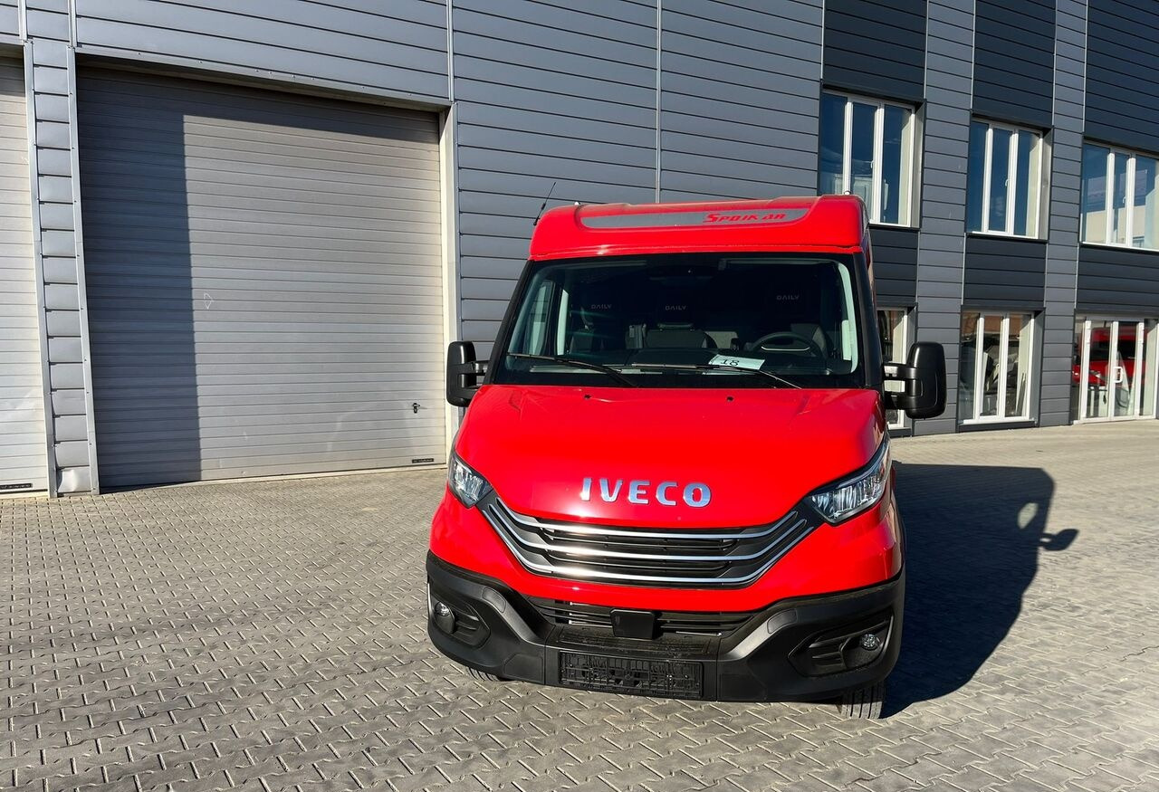 IVECO DAILY 50C18 - Grua de remolque autos: foto 2 IVECO DAILY 50C18 - Grua de remolque autos: foto 2