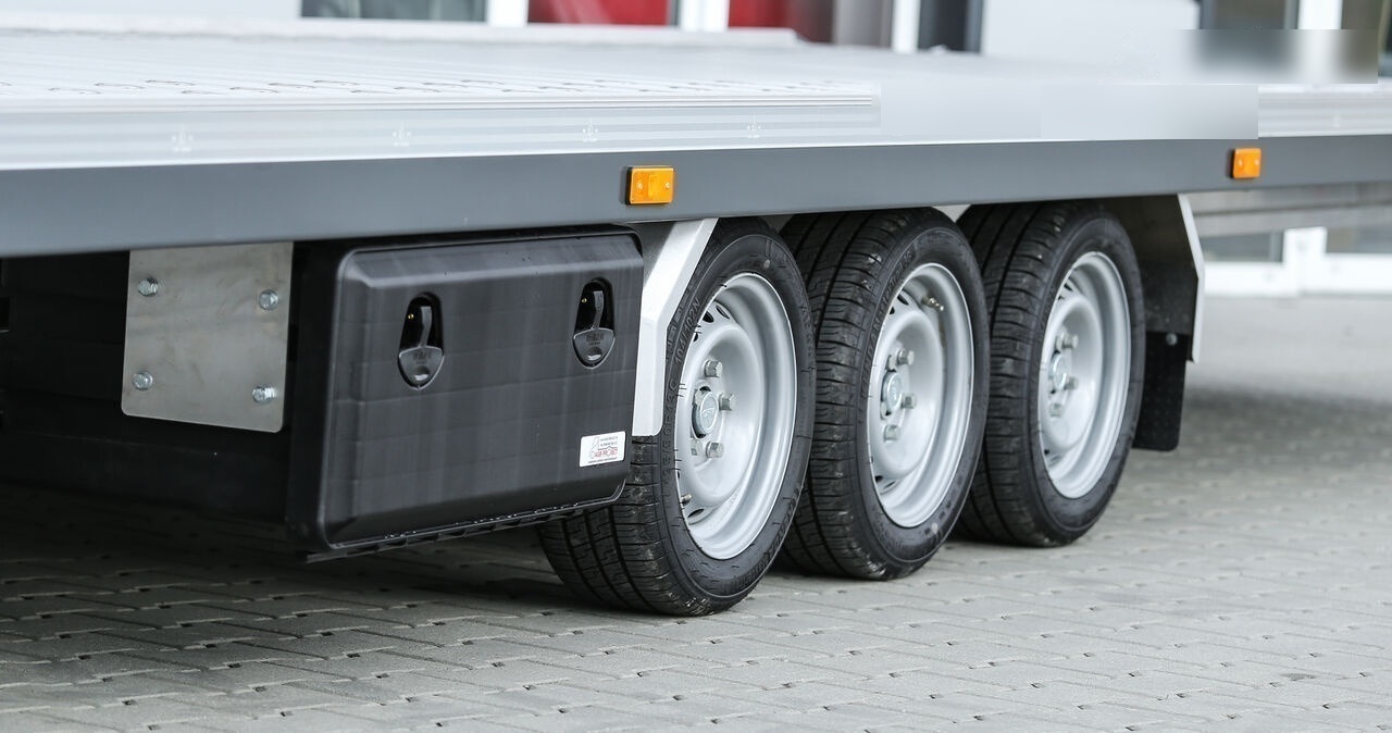 New - Remolque portavehículos: foto 4 New - Remolque portavehículos: foto 4