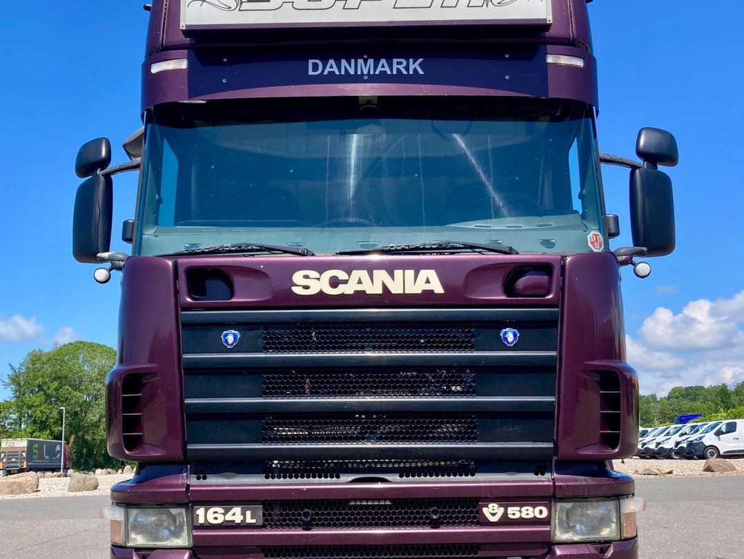 Scania 164-580 V8 TÜV NEW - Cabeza tractora: foto 4 Scania 164-580 V8 TÜV NEW - Cabeza tractora: foto 4
