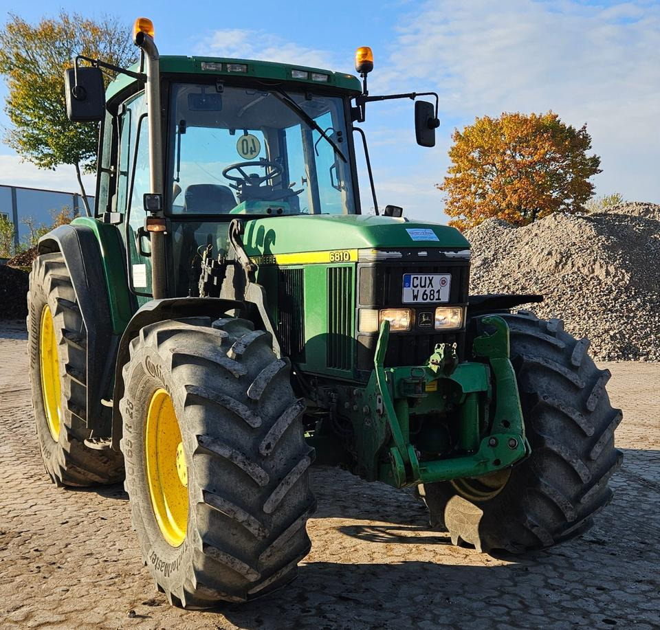 John Deere 6810 | Stoll Robust 30 HDP FL | FH | 8.070 Std. - Tractor: foto 4 John Deere 6810 | Stoll Robust 30 HDP FL | FH | 8.070 Std. - Tractor: foto 4