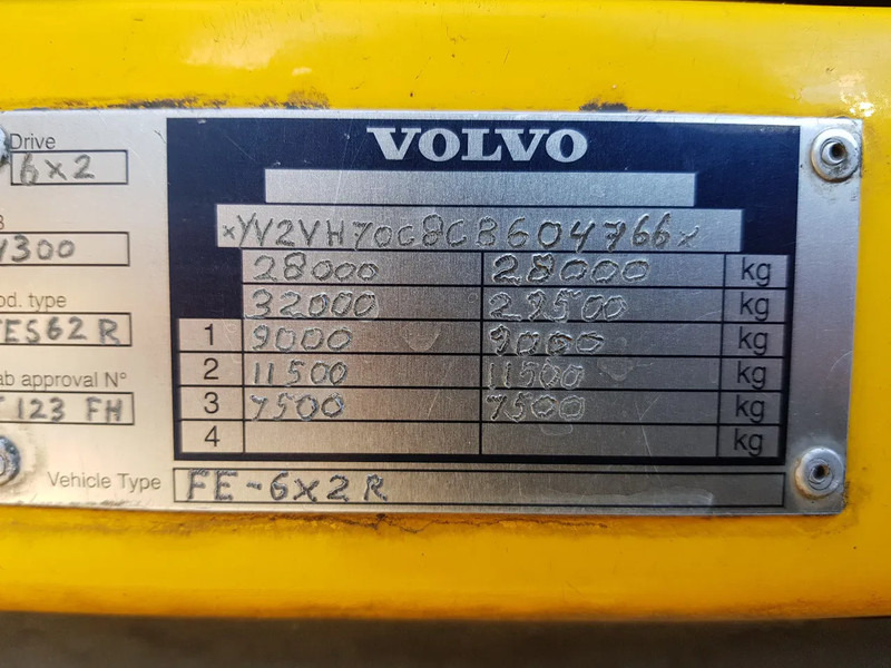 Camión chasis Volvo FE 300 EEV 6X2 Retarder Pto 234.000 KM: foto 19