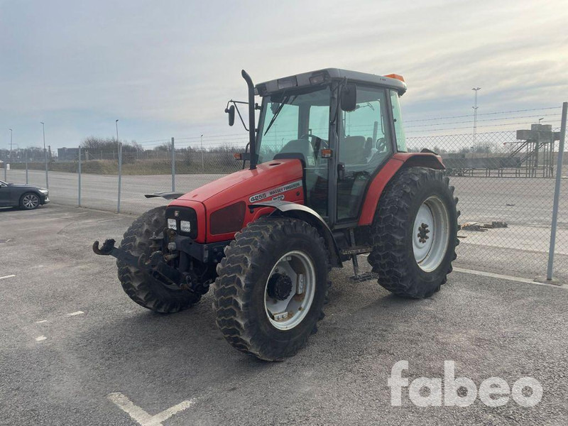Massey Ferguson 4255 - Tractor: foto 1 Massey Ferguson 4255 - Tractor: foto 1