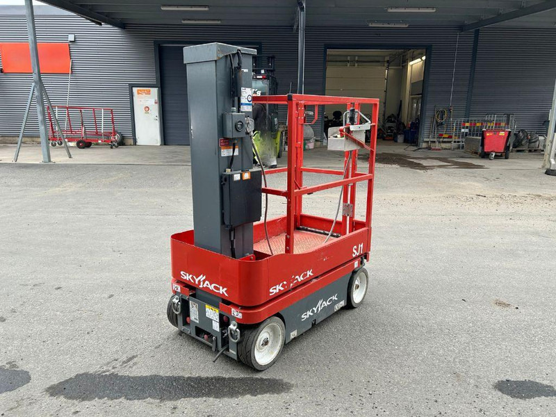 Skyjack SJ12 - Plataforma de tijeras: foto 3 Skyjack SJ12 - Plataforma de tijeras: foto 3