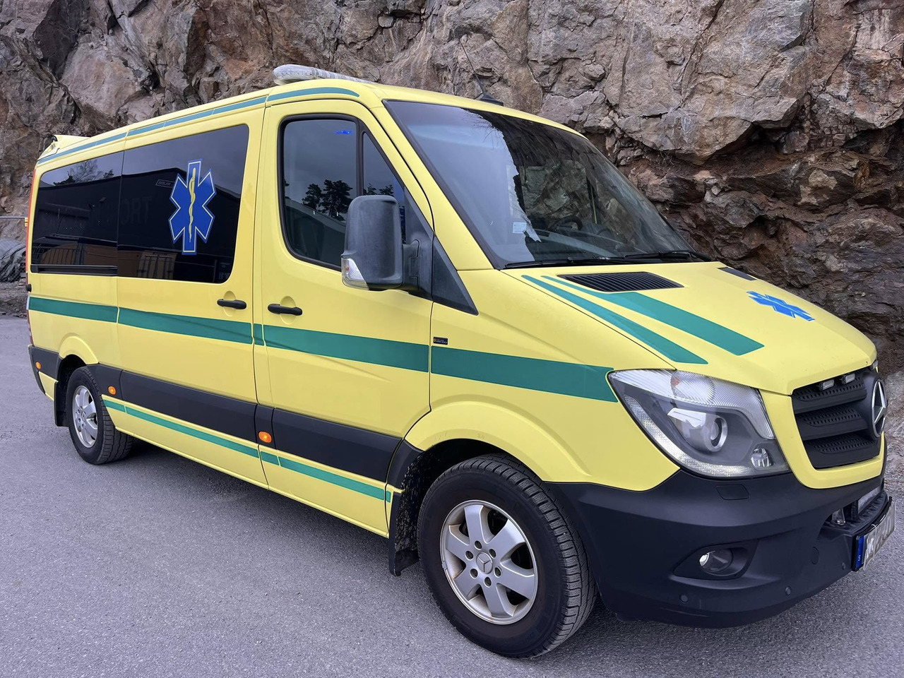 Mercedes-Benz Sprinter 316 - 2 stretcher ambulance - RESERVERAD!! - Ambulancia: foto 2 Mercedes-Benz Sprinter 316 - 2 stretcher ambulance - RESERVERAD!! - Ambulancia: foto 2