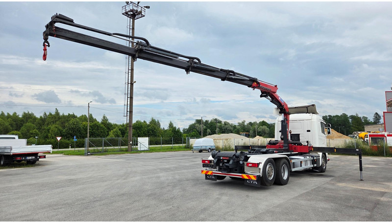 Scania G450 6X2*4 HMF 2120 crane 700 hours - Camión multibasculante, Camión grúa: foto 3 Scania G450 6X2*4 HMF 2120 crane 700 hours - Camión multibasculante, Camión grúa: foto 3