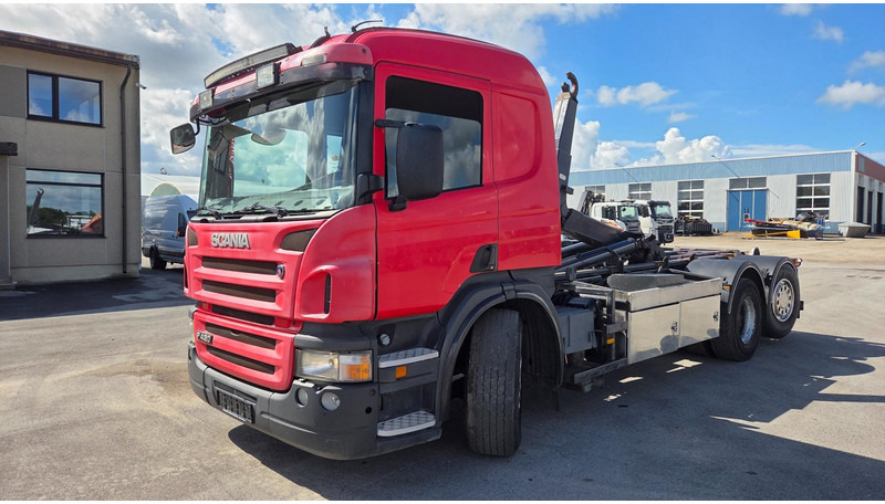 Scania P420 6X2*4 - Camión multibasculante: foto 1 Scania P420 6X2*4 - Camión multibasculante: foto 1