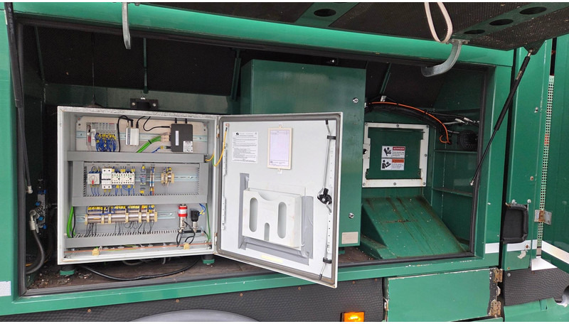 Limpieza de alcantarillado Scania P450 8X4*4: foto 12 Limpieza de alcantarillado Scania P450 8X4*4: foto 12