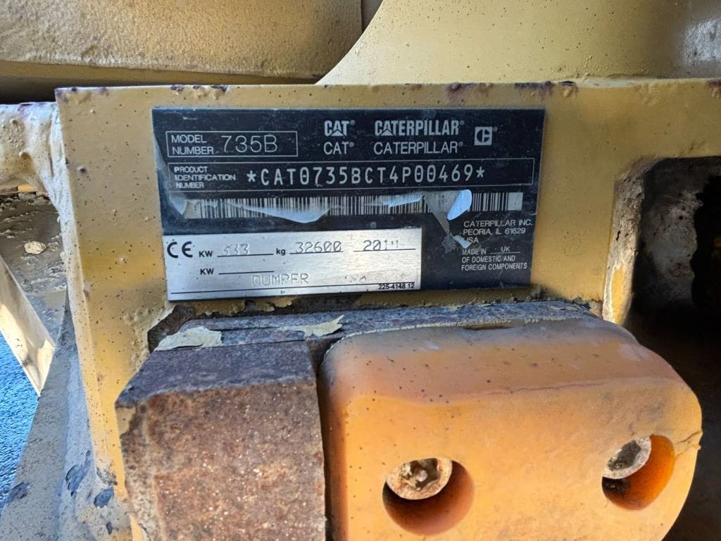 CAT 735 B (Under Preparation) - Dúmper articulado: foto 2 CAT 735 B (Under Preparation) - Dúmper articulado: foto 2