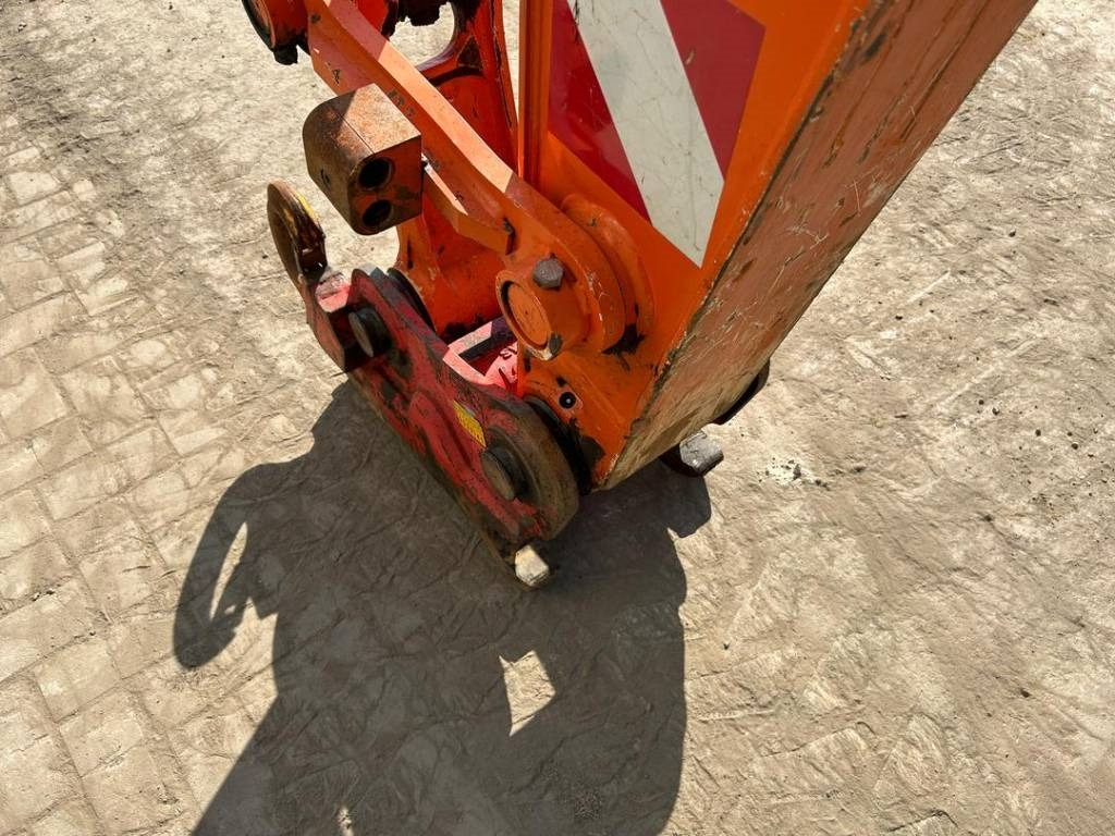 Excavadora de ruedas Hitachi ZX 140 W-5B: foto 16