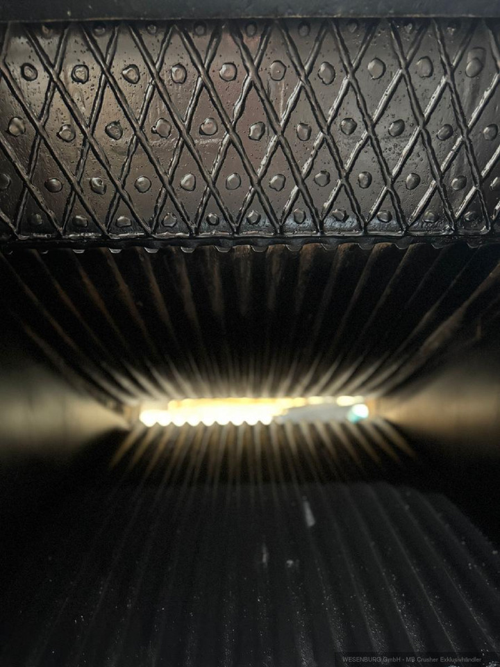 MB Crusher Brecherlöffel BF70.2 S4 komplett überholt - Cazo: foto 3 MB Crusher Brecherlöffel BF70.2 S4 komplett überholt - Cazo: foto 3